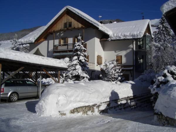Appartments Markus Kofler Sexten Chambre photo